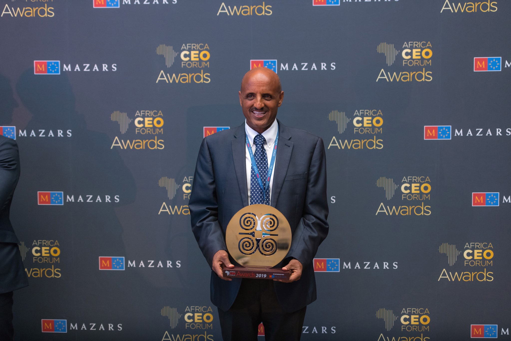 Group-CEO-Mr-Tewolde-GebreMariam-while-recieving-the-award-1